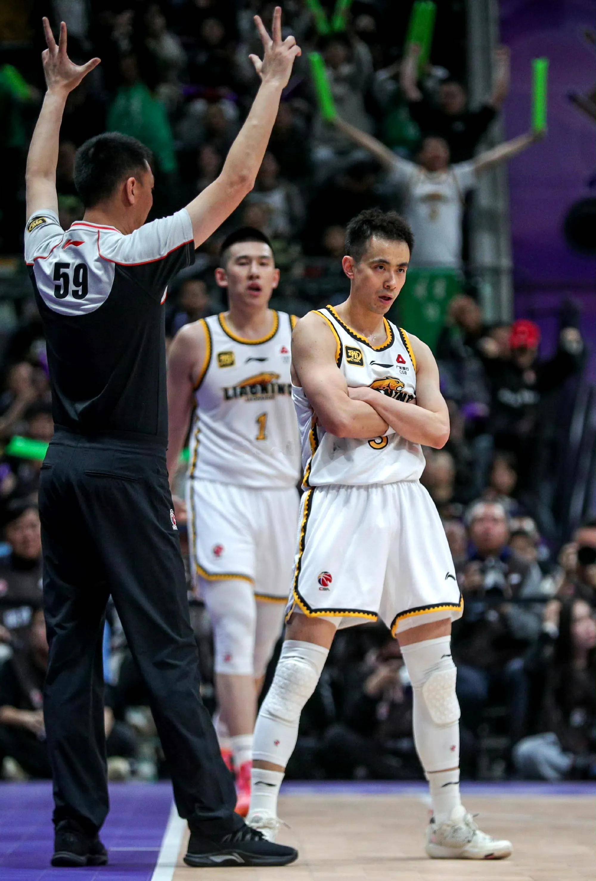 北京队力克猛龙，赵继伟刷新纪录