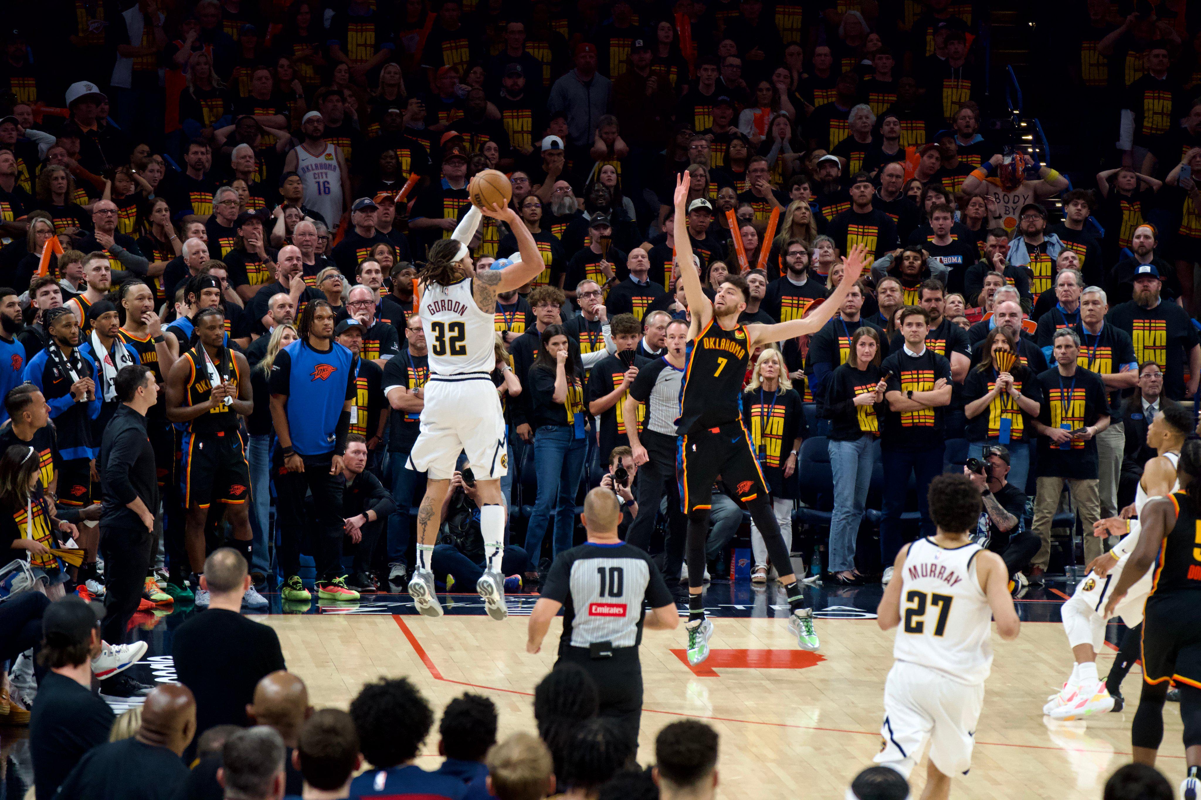 开云平台-青岛队逆转雷霆，约基奇高光表现