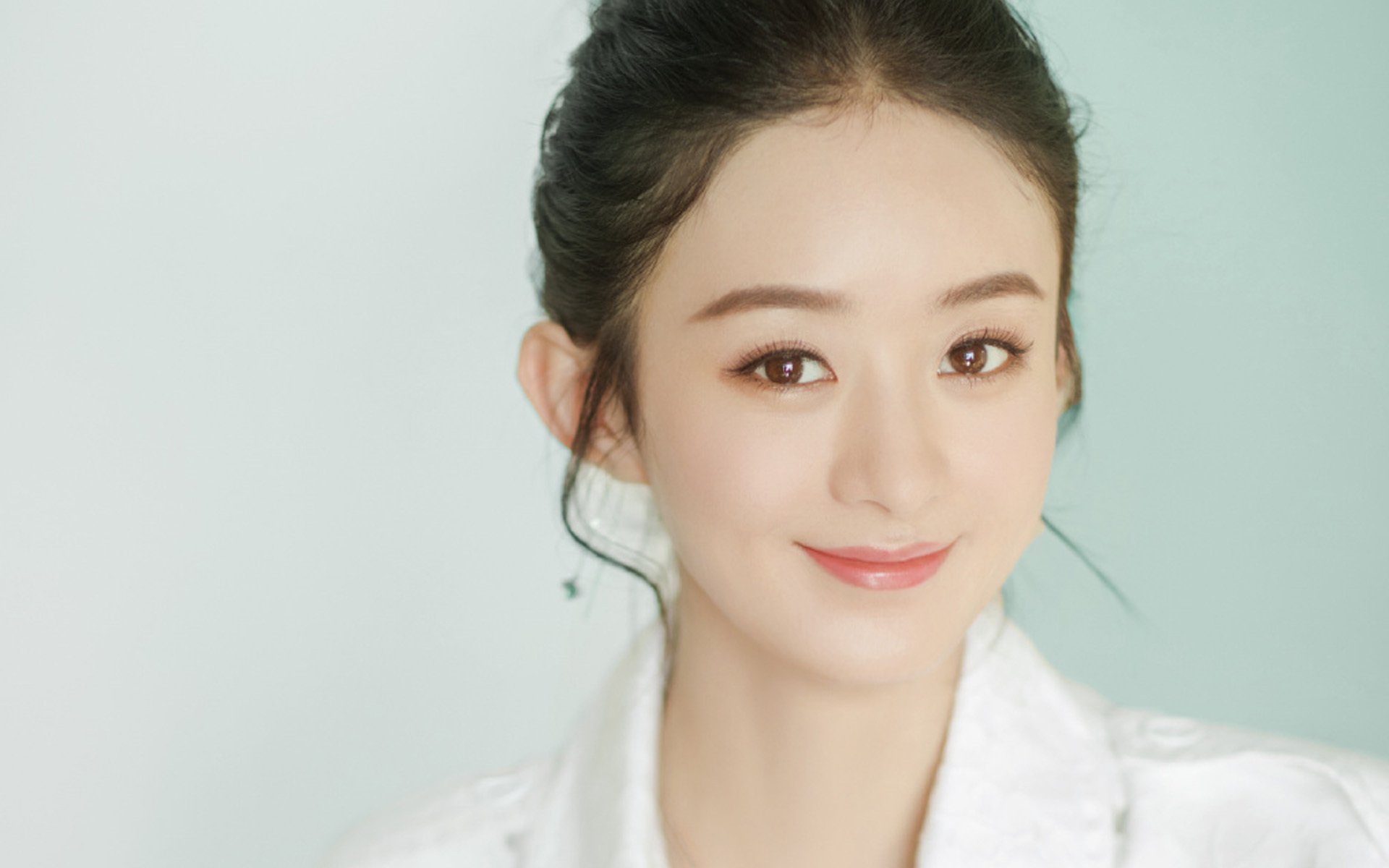 德甲争冠白热化激战连场,快船火力全开碾压森林狼,体育双线战场深度解析